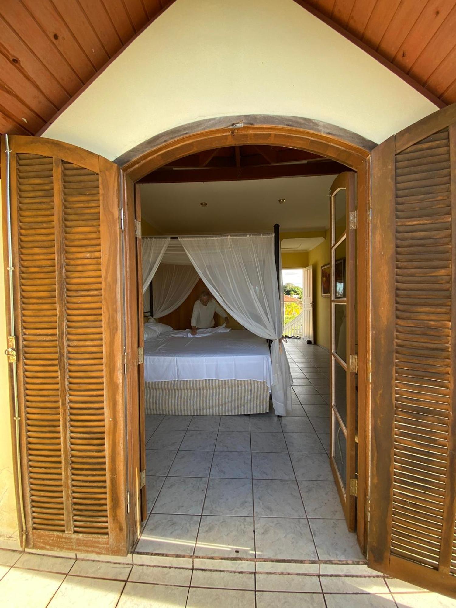 Hotel Velha Corte São José dos Pinhais Exterior foto